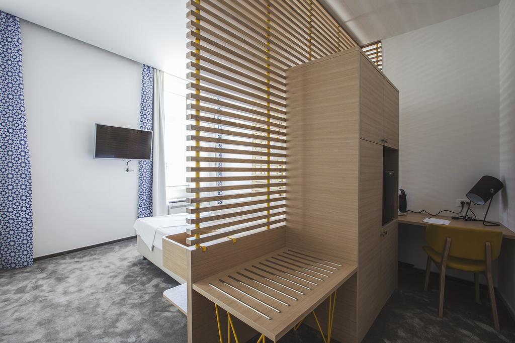 Bed & Atmosphere Rooms Split Værelse billede